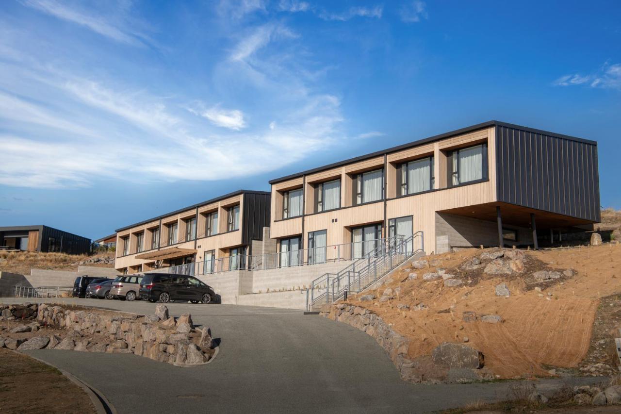 Galaxy Boutique Hotel بحيرة تيكابو المظهر الخارجي الصورة The new library building